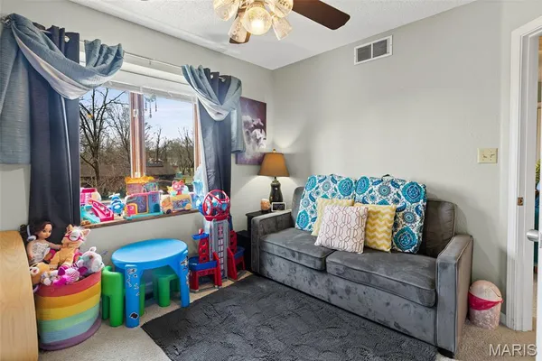 $399,900 | 1382 Biscay Drive, Edwardsville, IL 62025