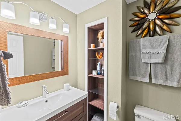 $399,900 | 1382 Biscay Drive, Edwardsville, IL 62025