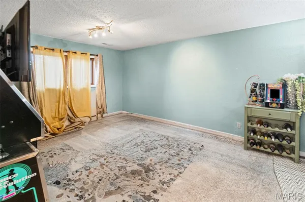 $399,900 | 1382 Biscay Drive, Edwardsville, IL 62025