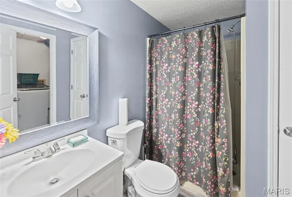 $399,900 | 1382 Biscay Drive, Edwardsville, IL 62025