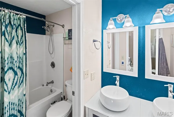 $399,900 | 1382 Biscay Drive, Edwardsville, IL 62025