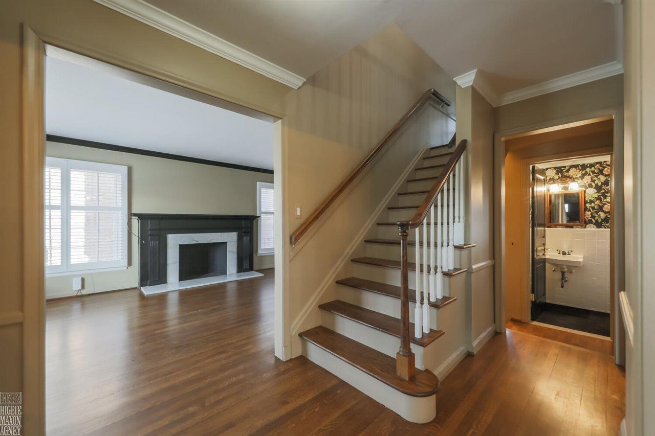 162 Fisher Road Grosse Pointe Farms, MI 48230 - Photo 3 of 39