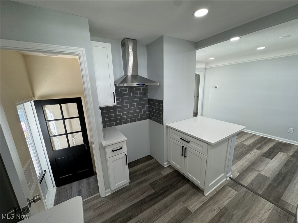 2014 Lorimer Road Cleveland, OH 44134 - Photo 11 of 34