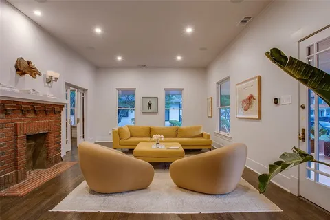 $735,000 | 732 Haines Avenue, Dallas, TX 75208