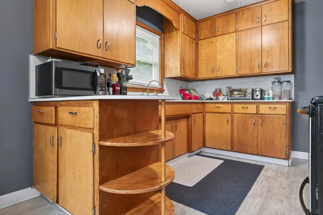 $299,000 | 442 White Bear Avenue, St. Paul, MN 55106