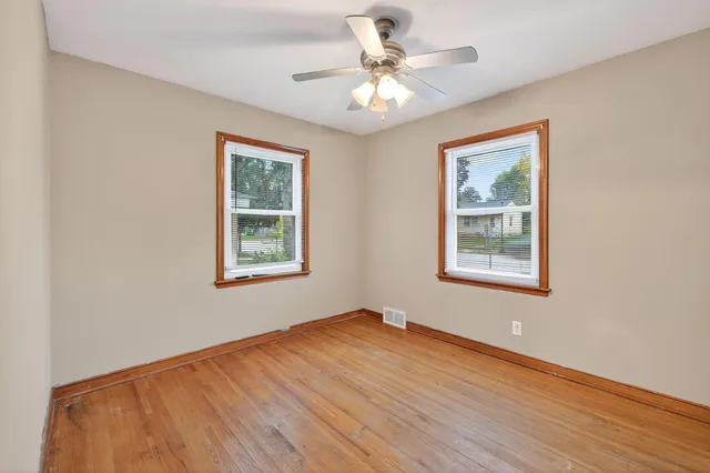 $299,000 | 442 White Bear Avenue, St. Paul, MN 55106