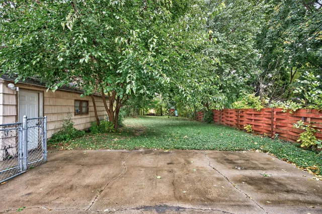 $299,000 | 442 White Bear Avenue, St. Paul, MN 55106