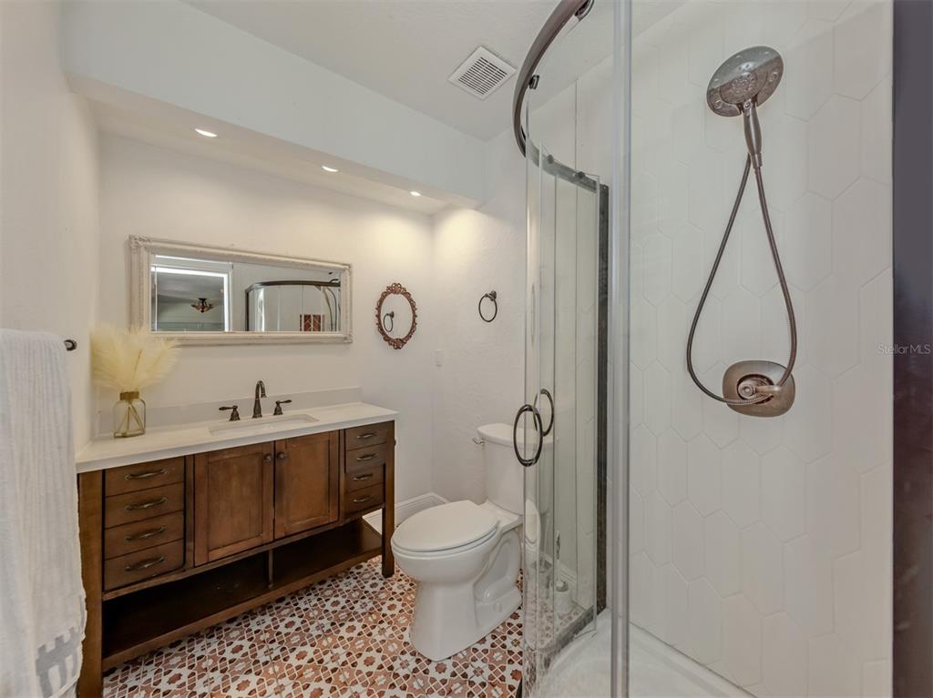 1533 Fundy Road Venice, FL 34293 - Photo 20 of 48