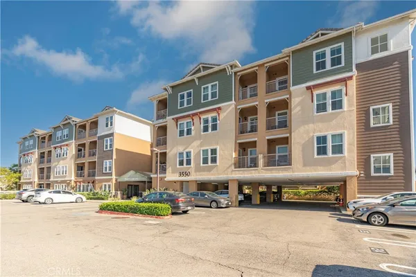 $2,600 | 3550 Torrance Boulevard, Unit 504, Torrance, CA 90503