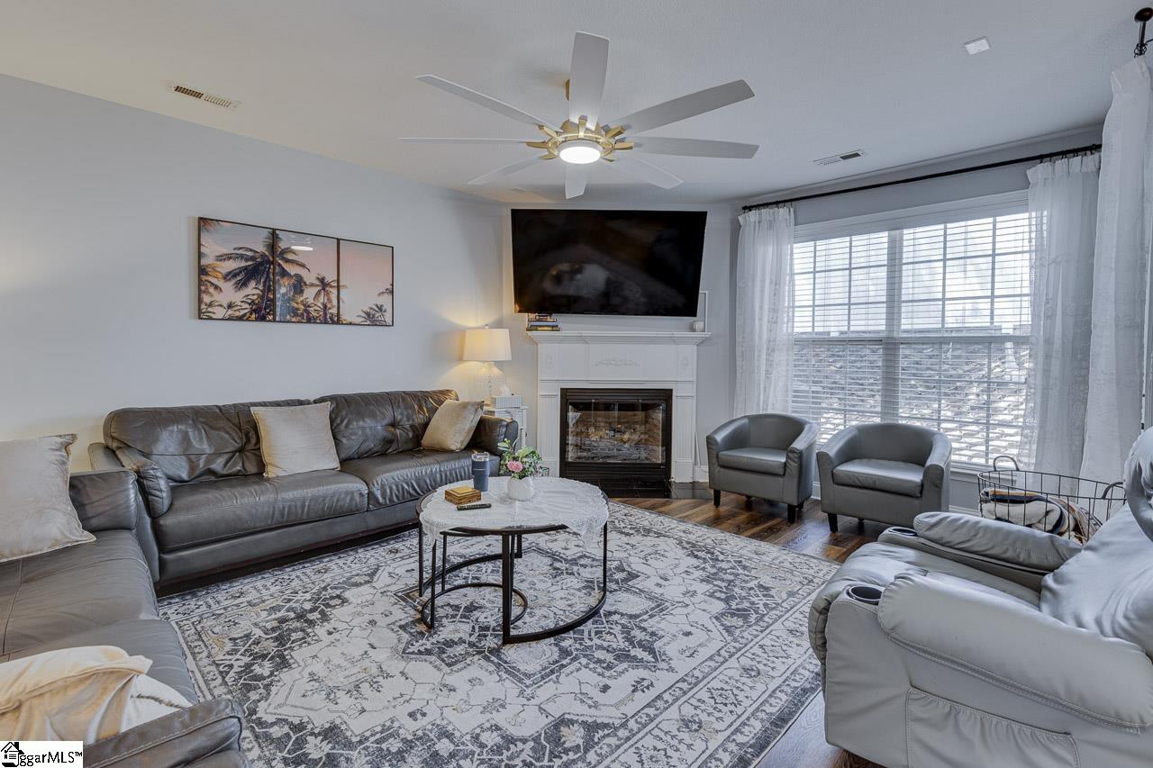 22 Roselite Circle Greer, SC 29650 - Photo 10 of 38