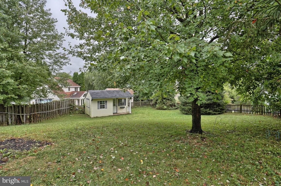 9 Guilder Place Lititz, PA 17543 - Photo 6 of 27
