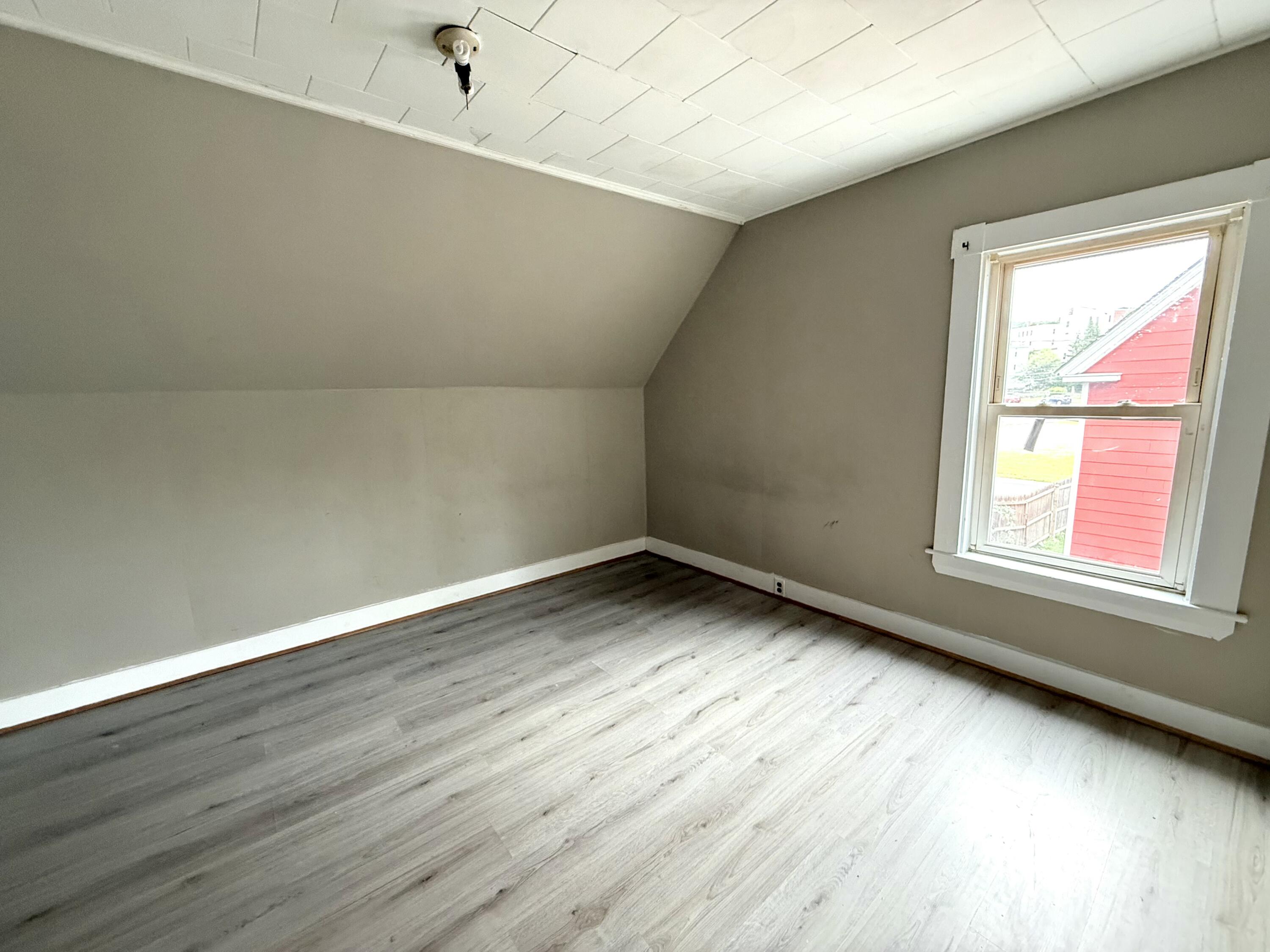 16 Rangeley Place Rumford, ME 04276 - Photo 4 of 18 50732