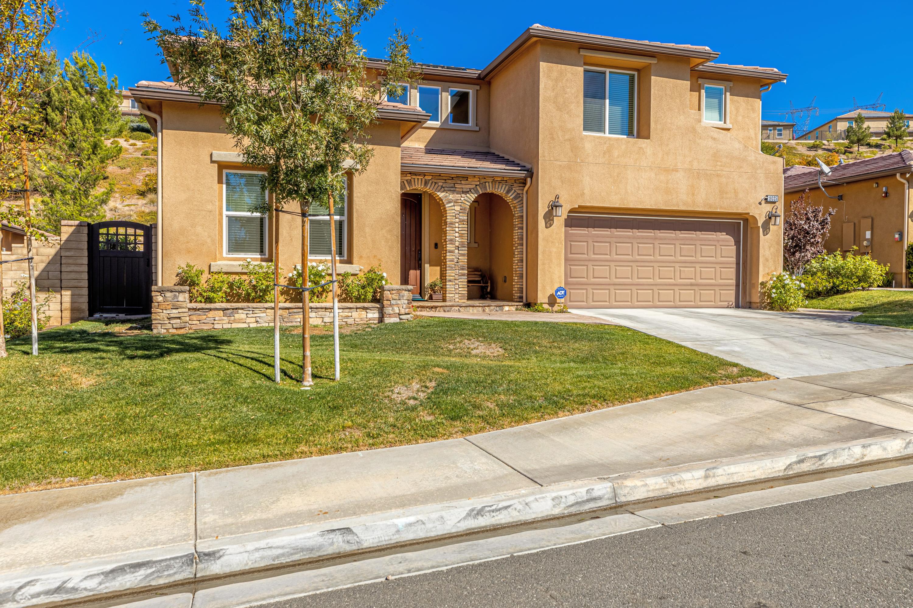 19325 Graham Lane Santa Clarita, CA 91350 - Photo 1 of 44 JMY_9940-HDR