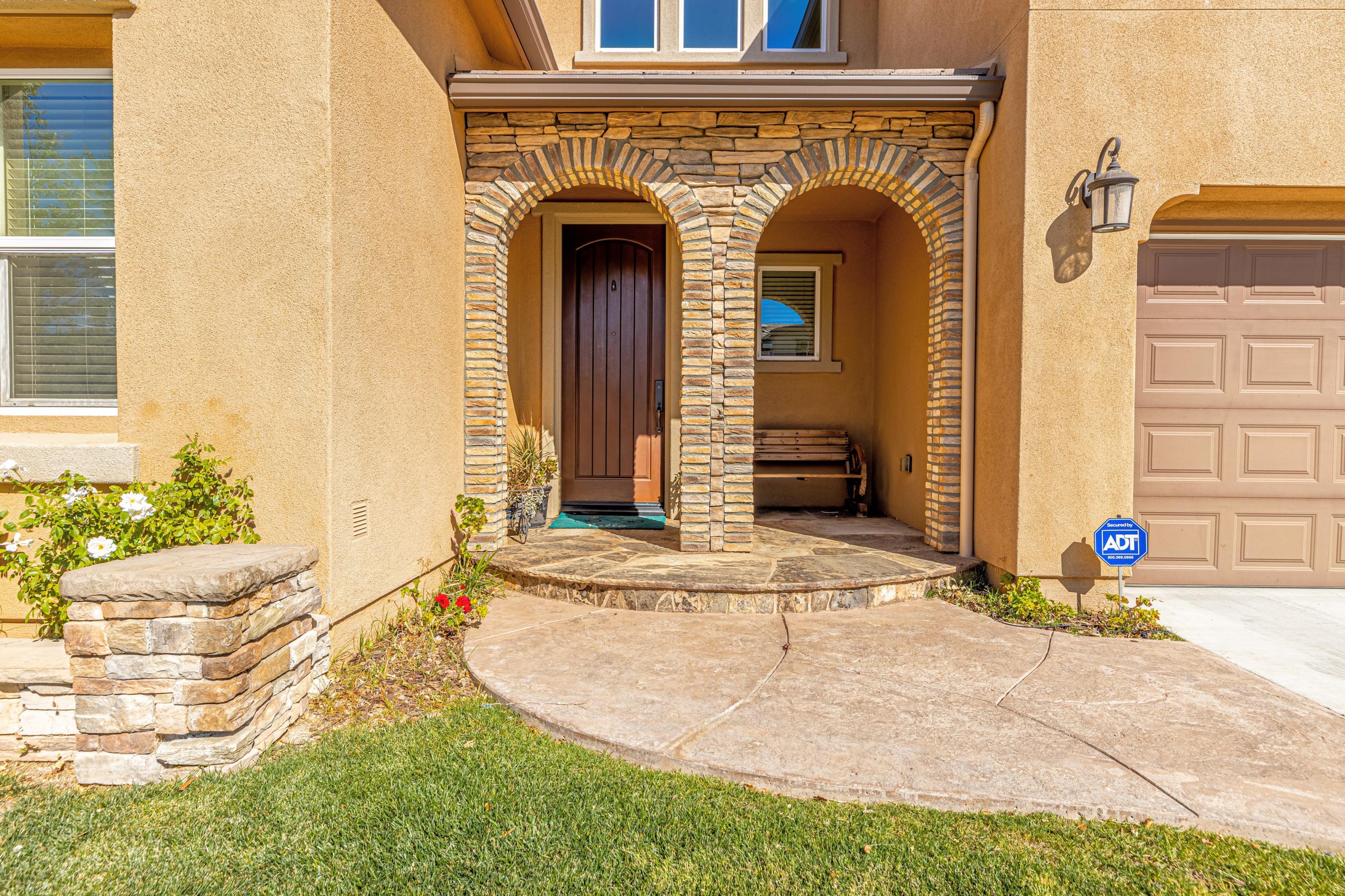 19325 Graham Lane Santa Clarita, CA 91350 - Photo 2 of 44 JMY_9955-HDR