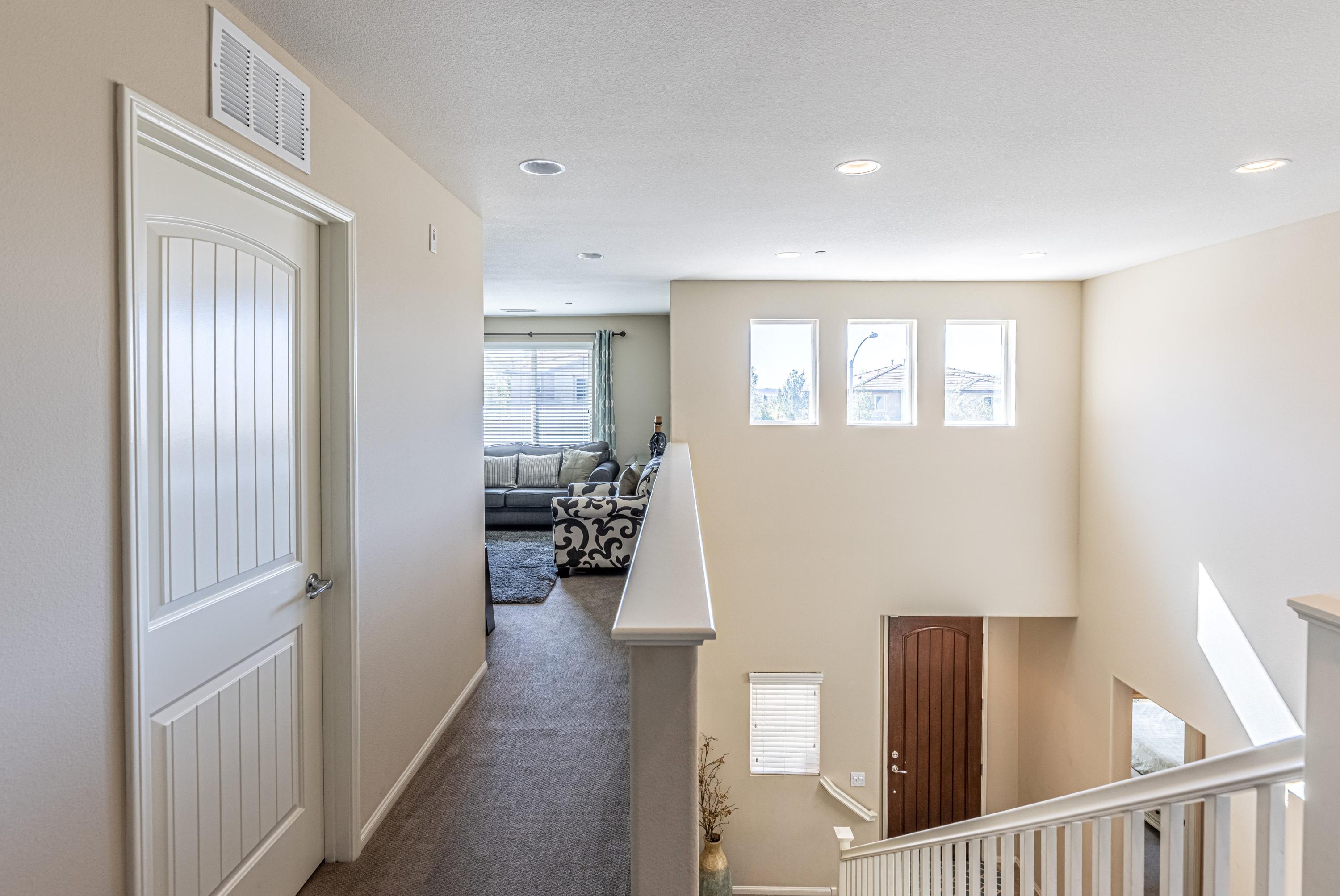 19325 Graham Lane Santa Clarita, CA 91350 - Photo 21 of 44 JMY_0079-HDR