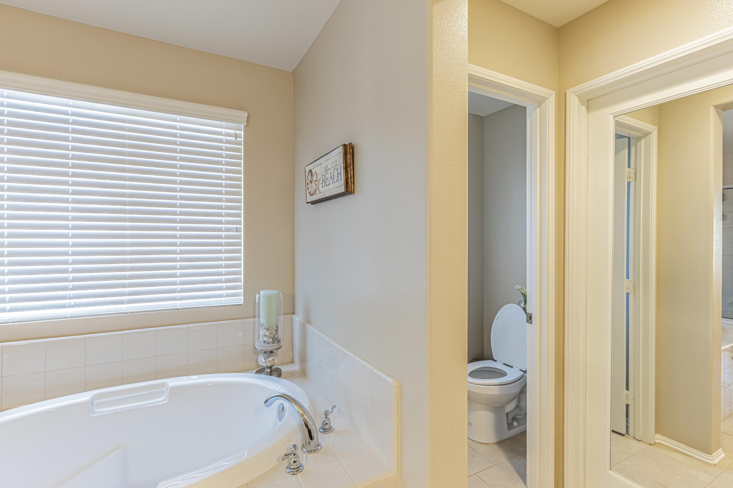 19325 Graham Lane Santa Clarita, CA 91350 - Photo 28 of 44 JMY_0131-HDR