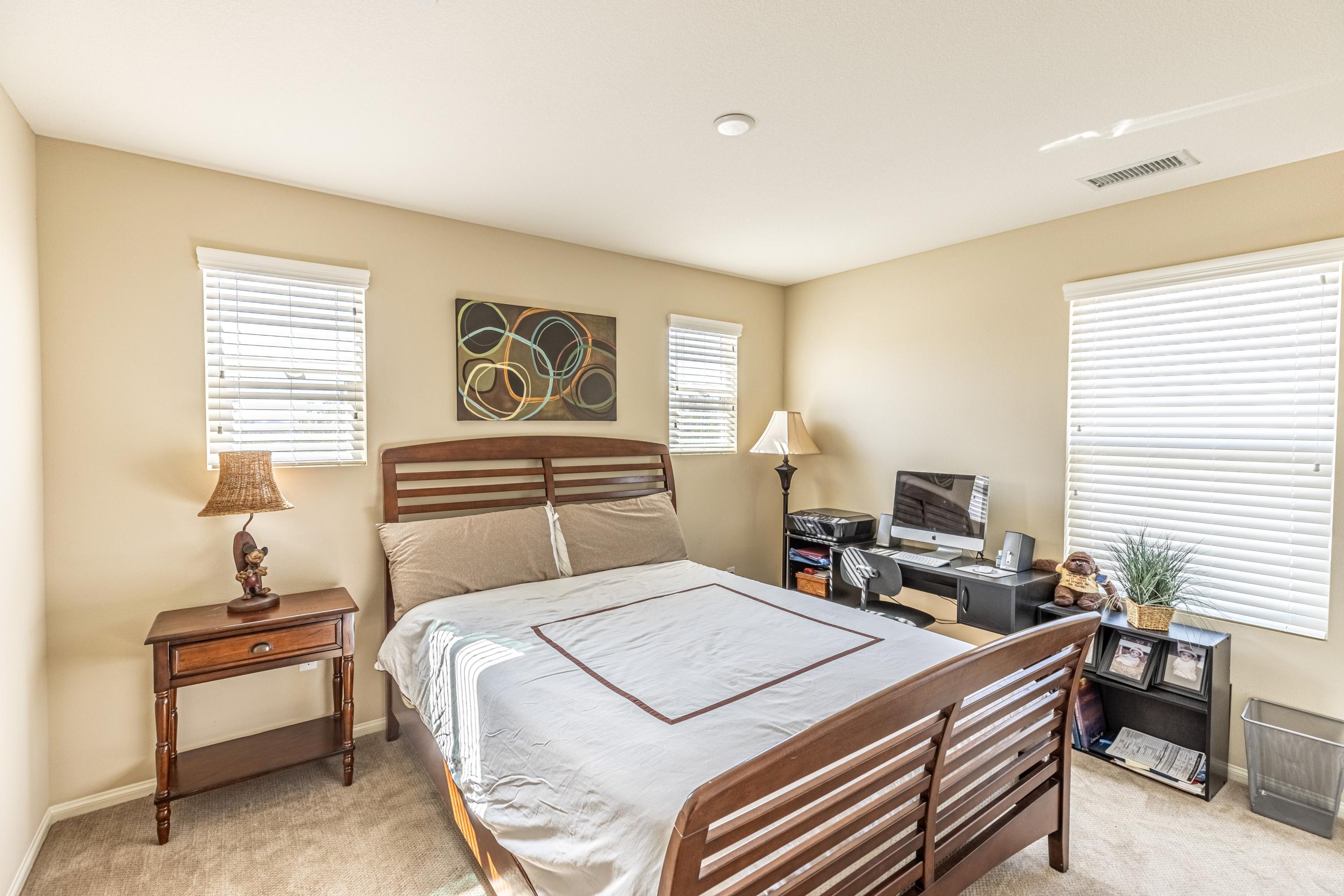 19325 Graham Lane Santa Clarita, CA 91350 - Photo 32 of 44 JMY_0183-HDR