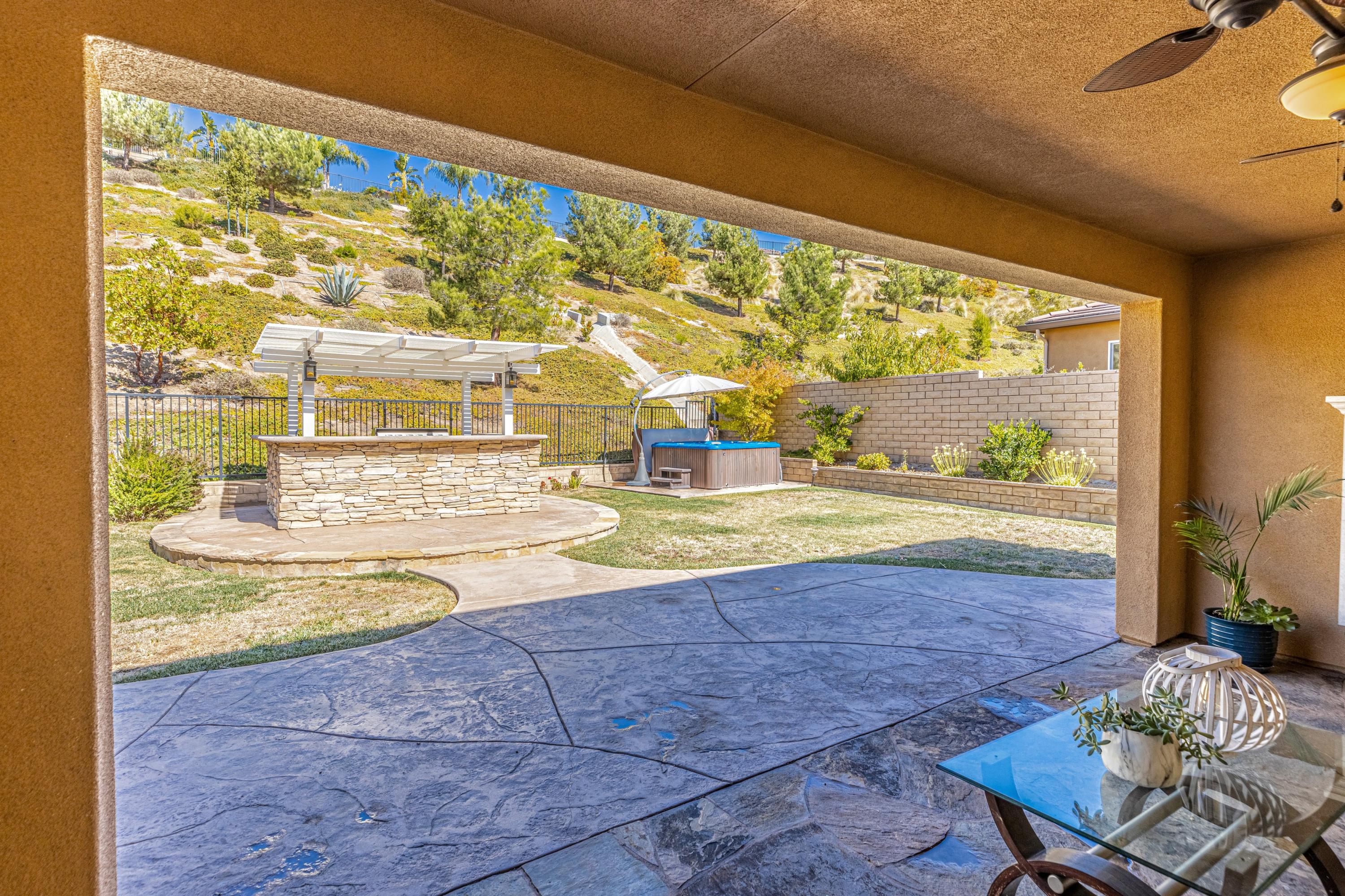 19325 Graham Lane Santa Clarita, CA 91350 - Photo 35 of 44 JMY_0203-HDR