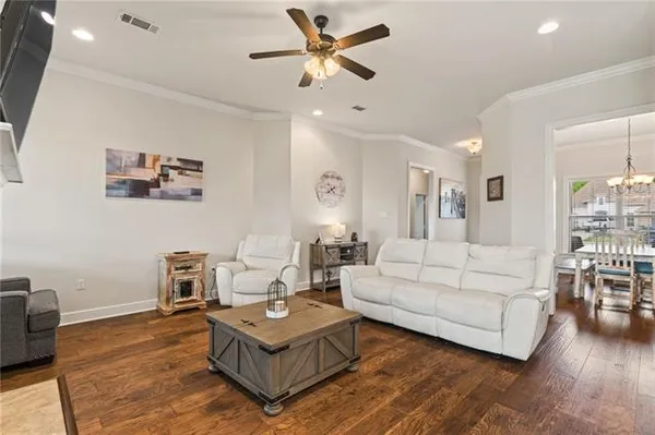 $385,000 | 657 Pine Grove Loop, Madisonville, LA 70447