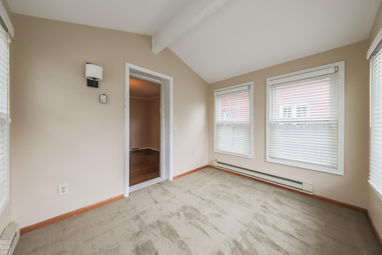 430 Lothrop Road Grosse Pointe, MI 48236 - Photo 11 of 25 50088354-10.JPG