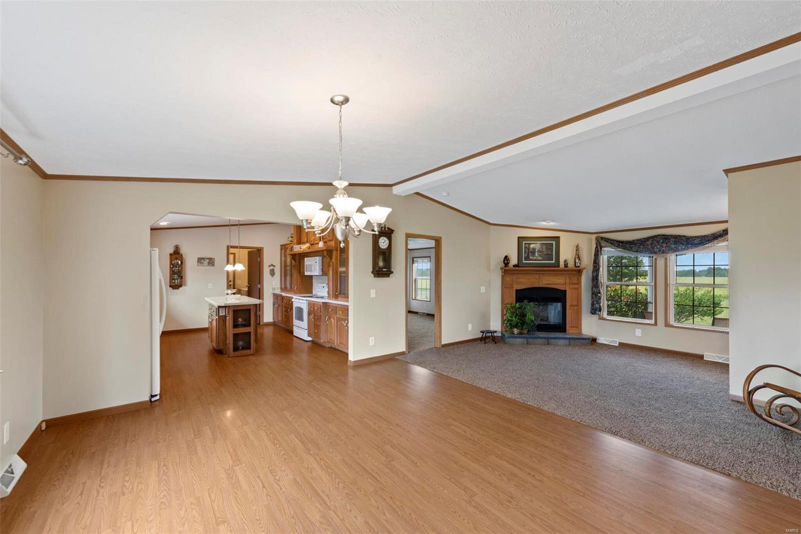 4245 Kaskaskia Road Waterloo, IL 62298 - Photo 11 of 33