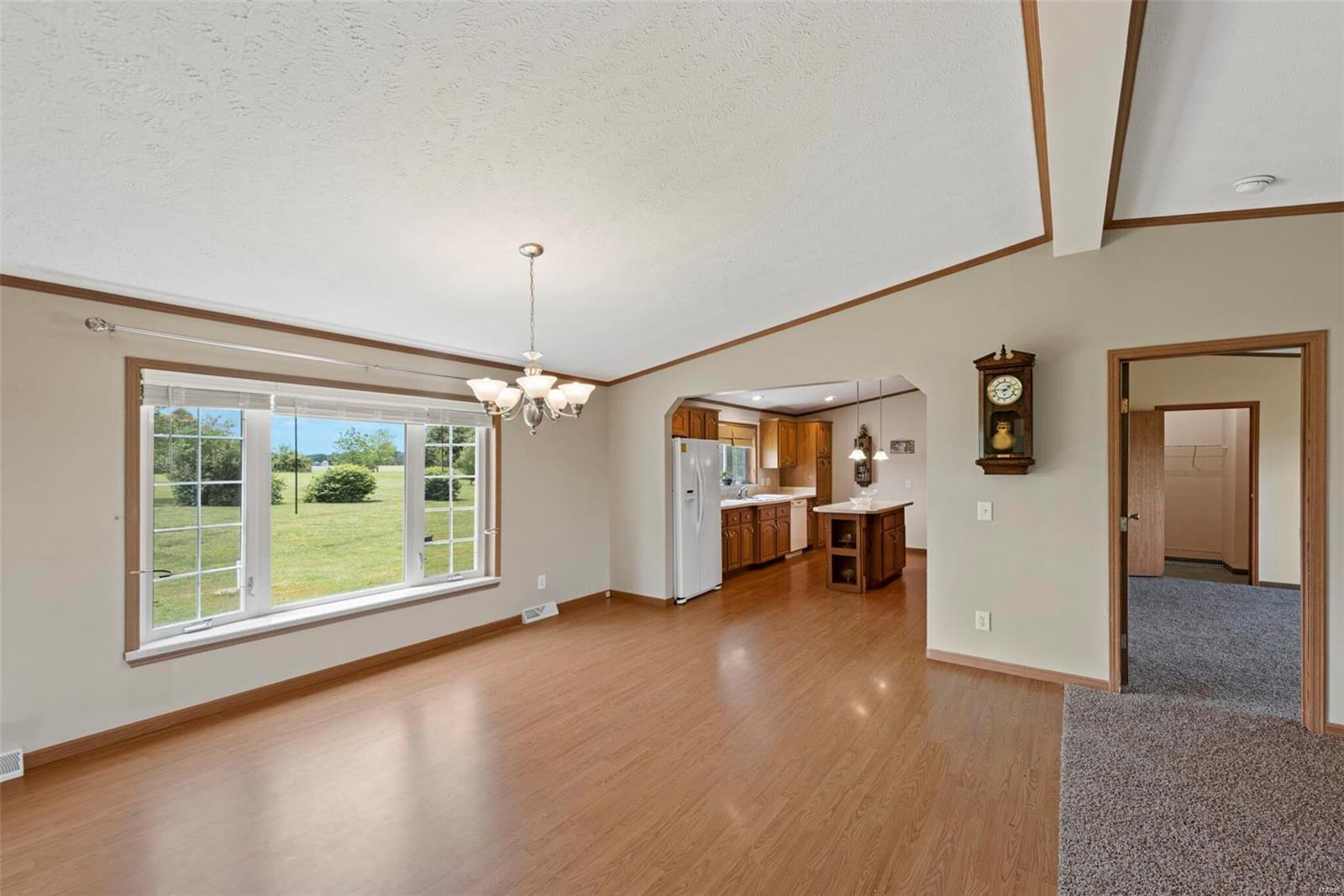 4245 Kaskaskia Road Waterloo, IL 62298 - Photo 13 of 33