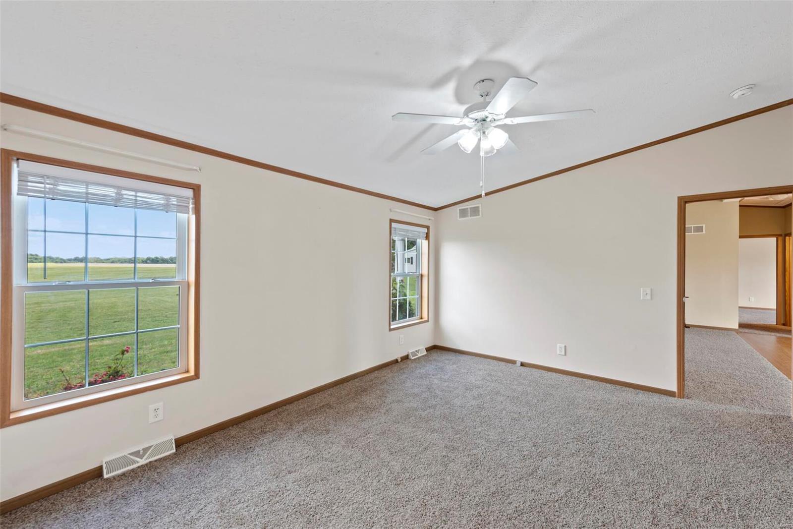 4245 Kaskaskia Road Waterloo, IL 62298 - Photo 17 of 33