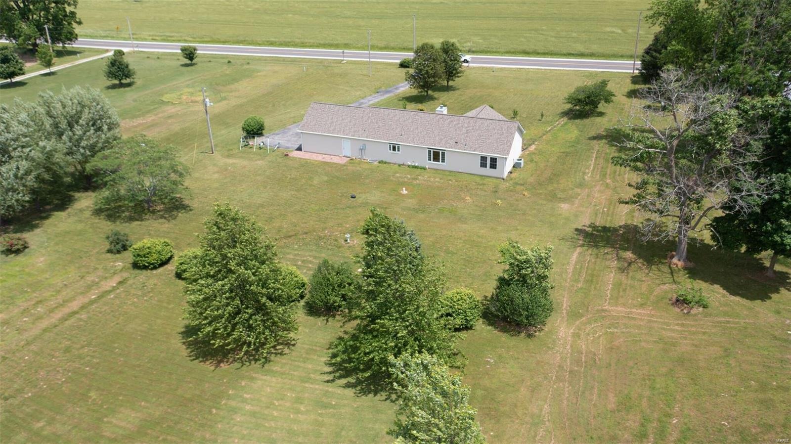 4245 Kaskaskia Road Waterloo, IL 62298 - Photo 27 of 33
