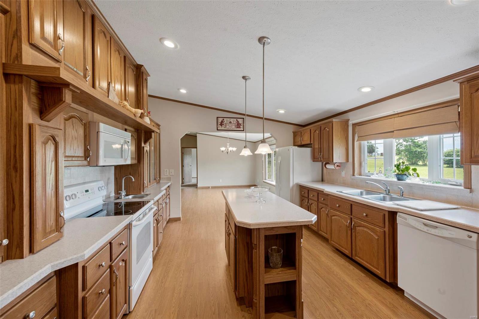 4245 Kaskaskia Road Waterloo, IL 62298 - Photo 10 of 33