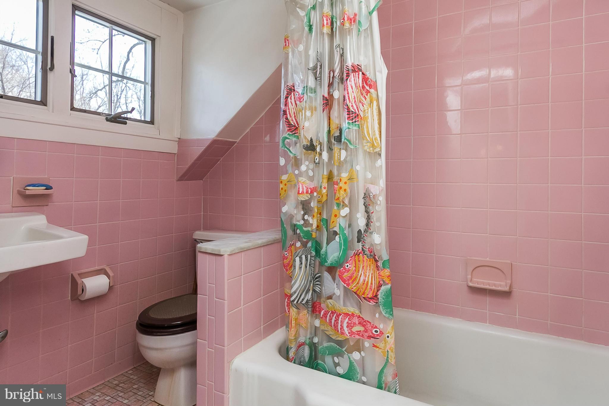 4910 Wilmslow Road Baltimore, MD 21210 - Photo 22 of 29 Bath