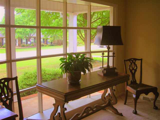 407 Devenger Road Greer, SC 29650 - Photo 3 of 12 Gallery Image 3