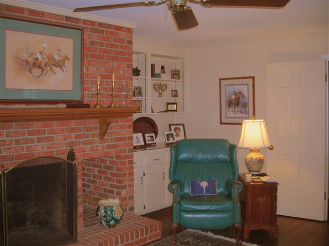 407 Devenger Road Greer, SC 29650 - Photo 5 of 12 Gallery Image 5