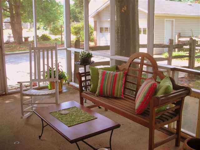 407 Devenger Road Greer, SC 29650 - Photo 9 of 12 Gallery Image 9