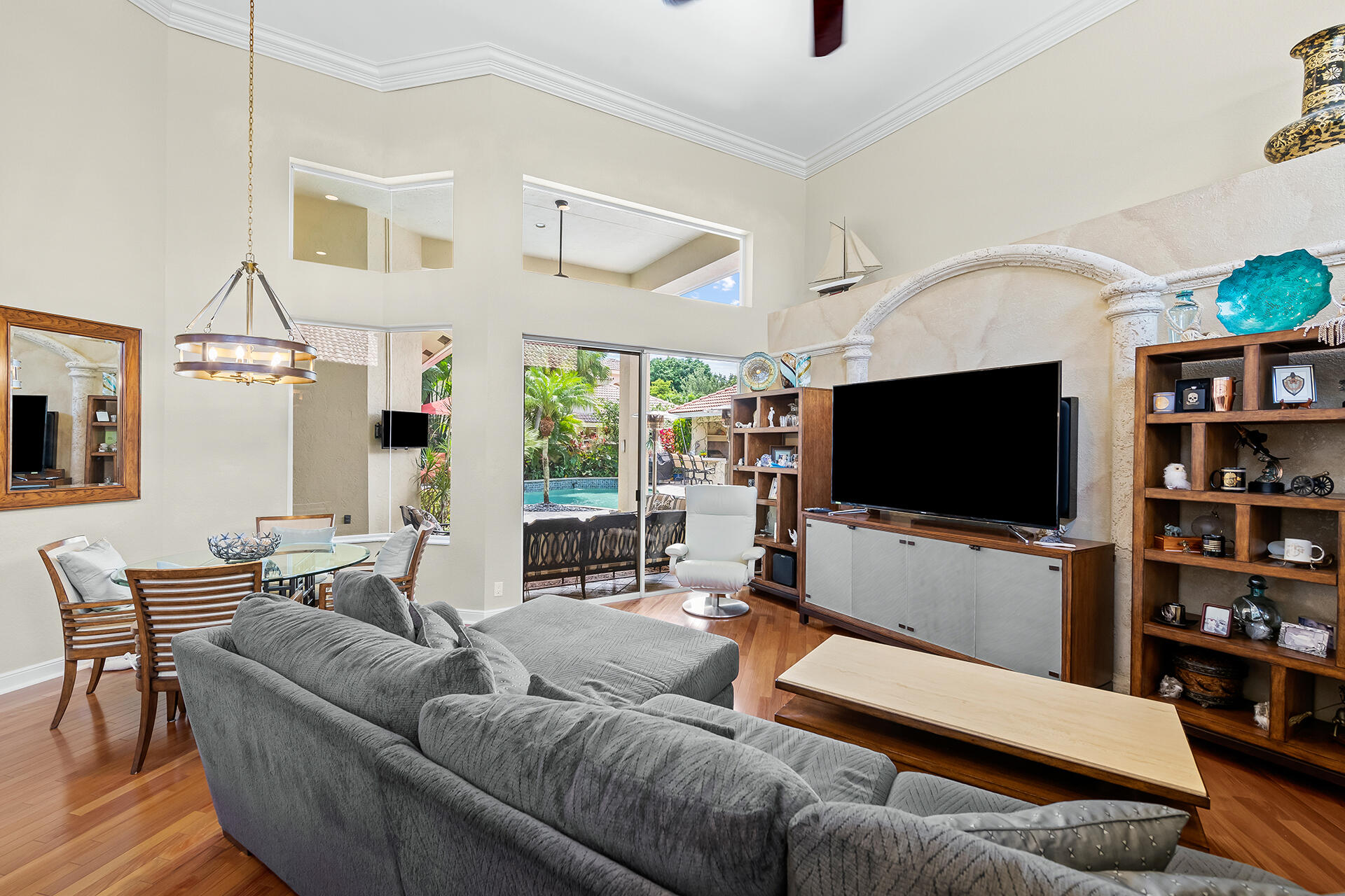 6302 Northwest 30th Avenue Boca Raton, FL 33496 - Photo 15 of 36 Family room
