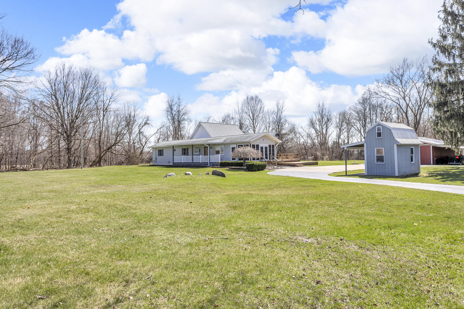 10091 South County Line Road Homer, MI 49245 - Photo 38 of 64 0N0A4456