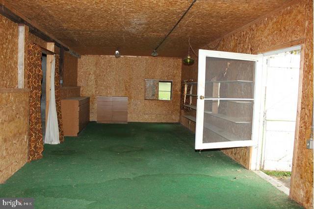 486 Guernsey Road Aspers, PA 17304 - Photo 14 of 22 Inside outbuilding