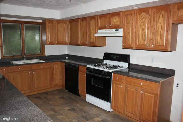 486 Guernsey Road Aspers, PA 17304 - Photo 16 of 22 Kitchen