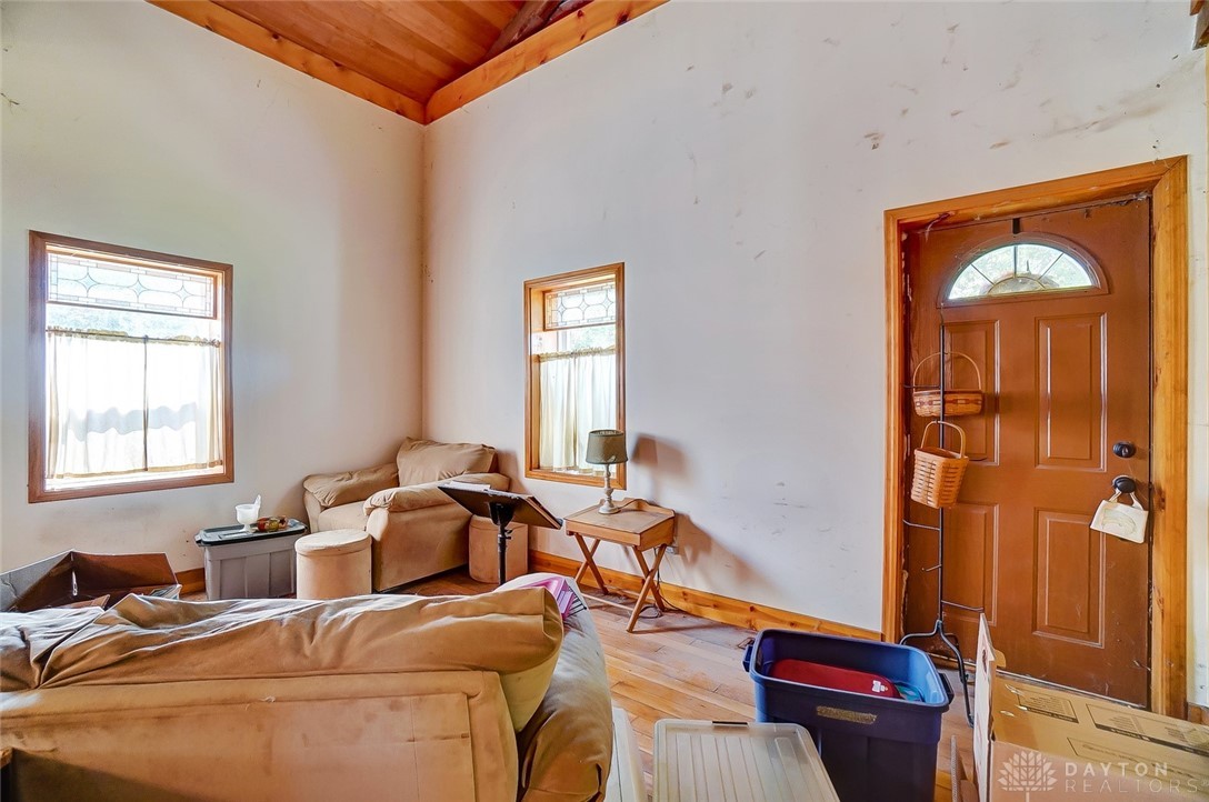 6647 River Road Springfield, OH 45502 - Photo 6 of 58 Gallery Image 6