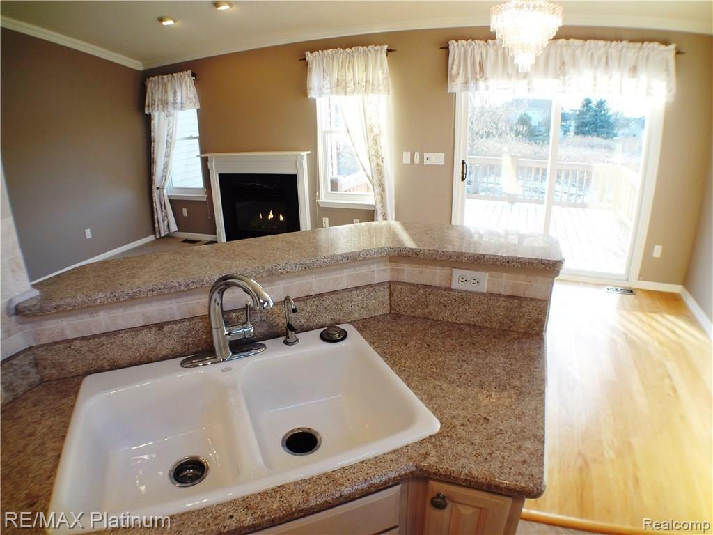 472 Lilly View Court Howell, MI 48843 - Photo 14 of 40 C:\Users\user\Dropbox\1 Listings Current\Lilly View 472\Pictures & Video\016.JPG