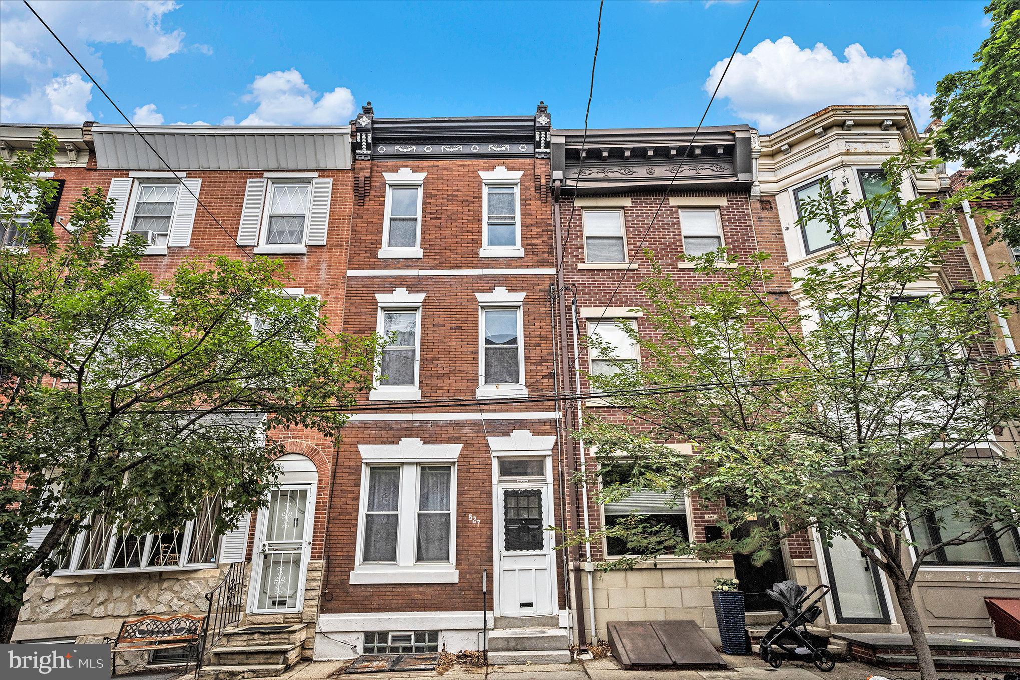 527 Christian Street Philadelphia, PA 19147 - Photo 1 of 28 front view of a building