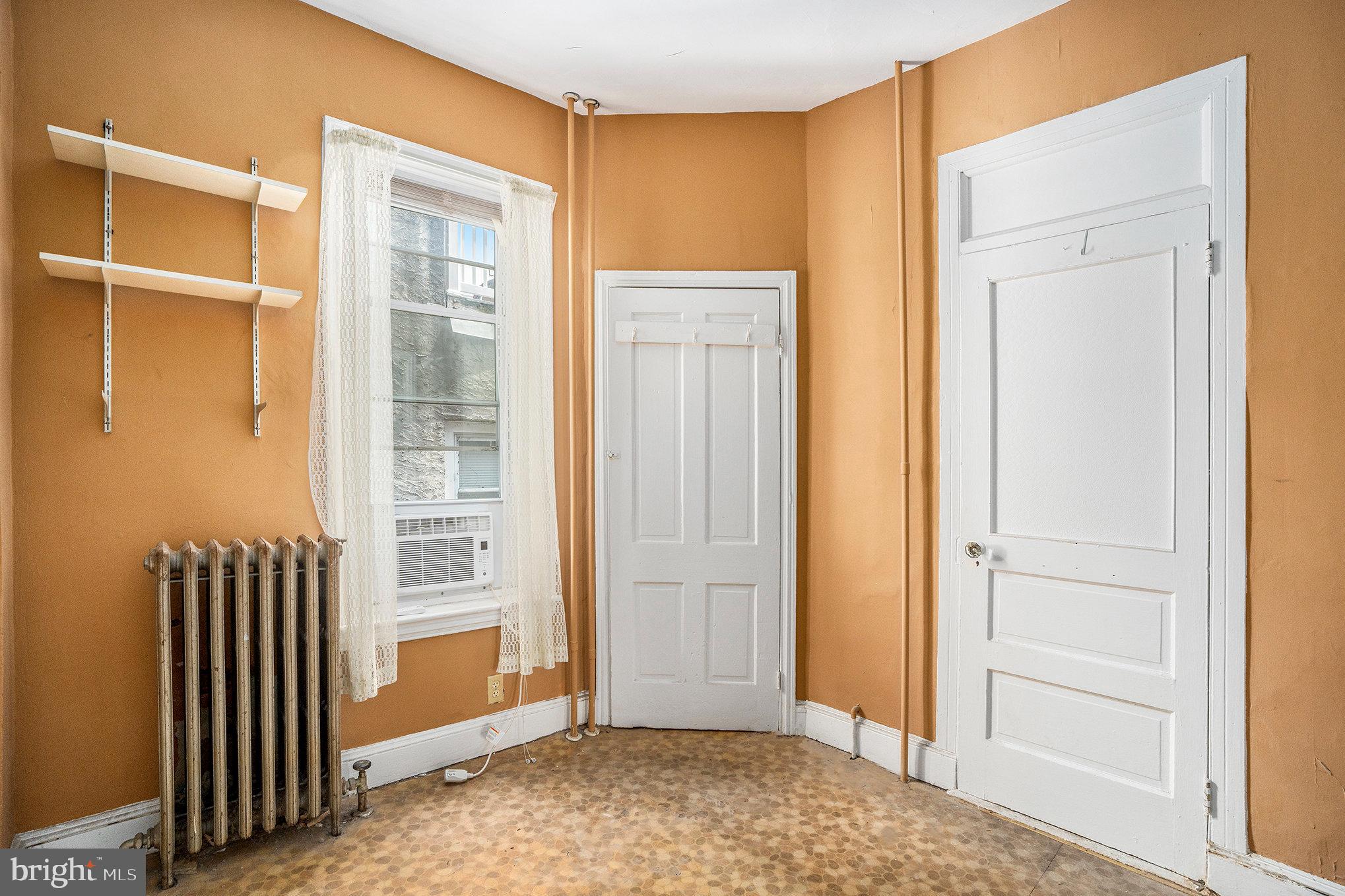 527 Christian Street Philadelphia, PA 19147 - Photo 13 of 28 a view of entryway with wooden floor