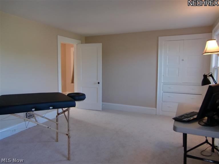1054 Yellowstone Road Cleveland, OH 44121 - Photo 10 of 19