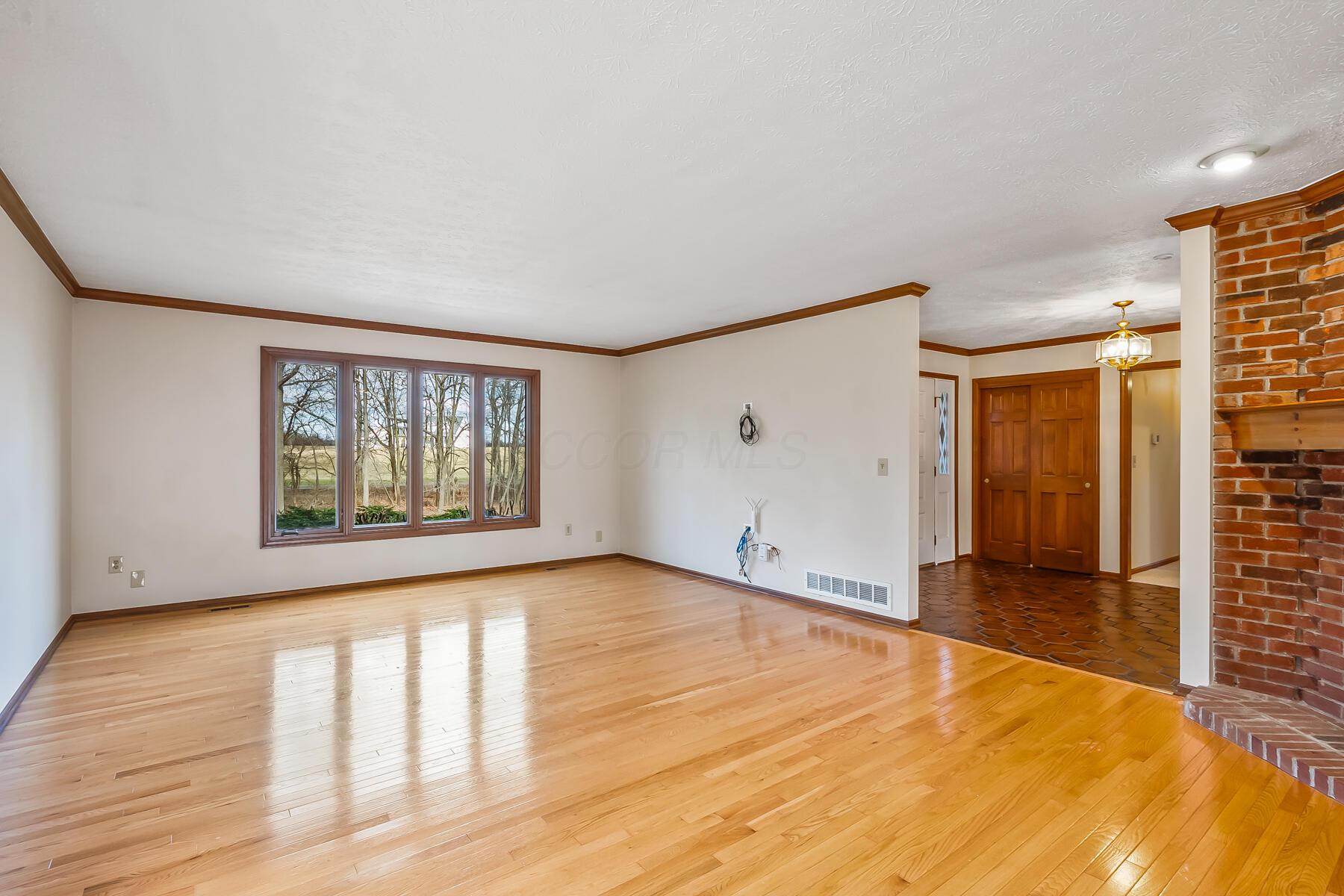 7753 Merchant Road Powell, OH 43065 - Photo 20 of 58 20-web-or-mls-7753 Merchant Rd-120
