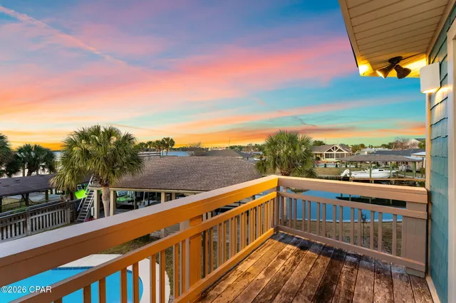 $1,375,000 | 1004 Sunset Lane, Lynn Haven, FL 32444