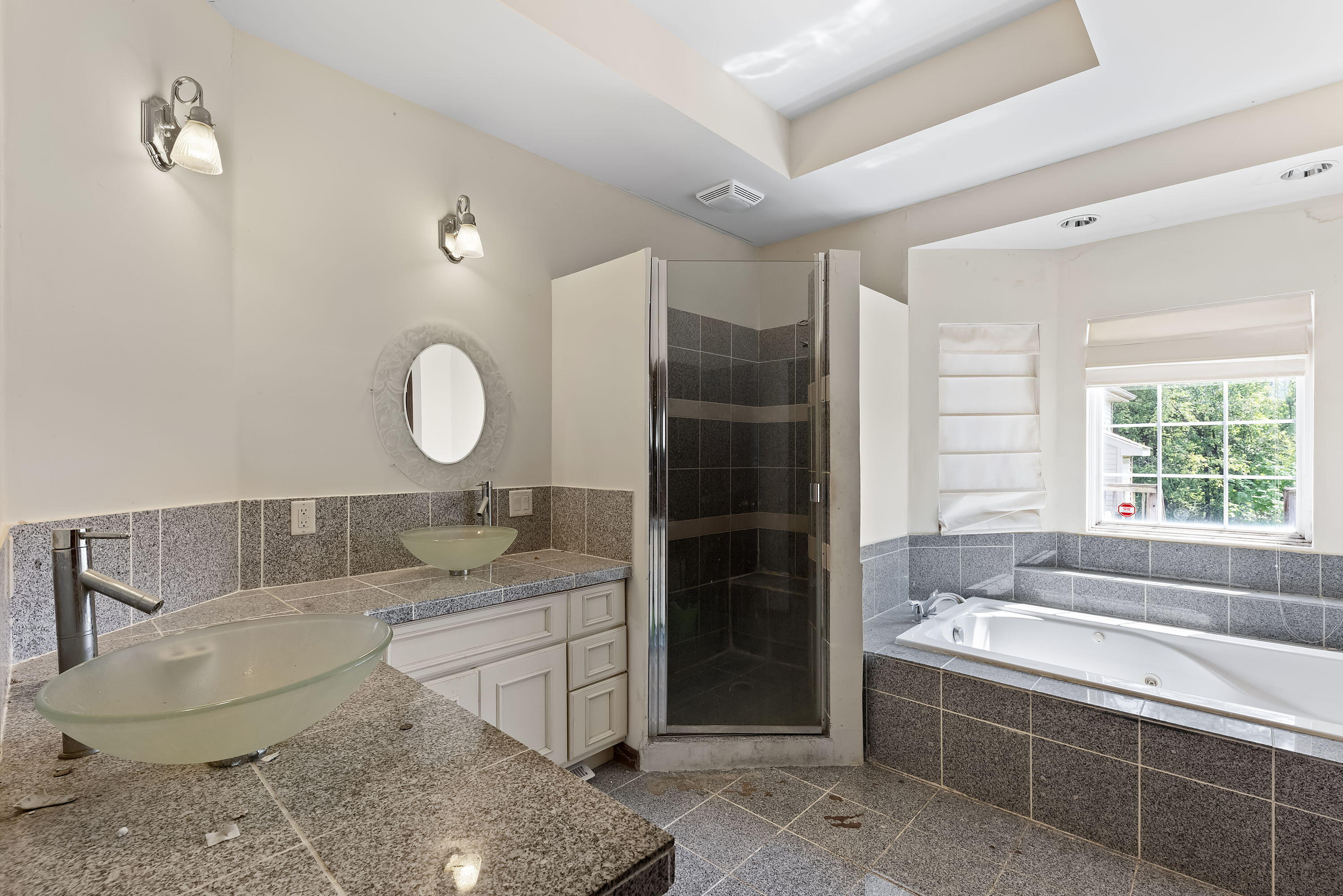 2166 Johnson Street Gary, IN 46407 - Photo 19 of 30 2996x2000