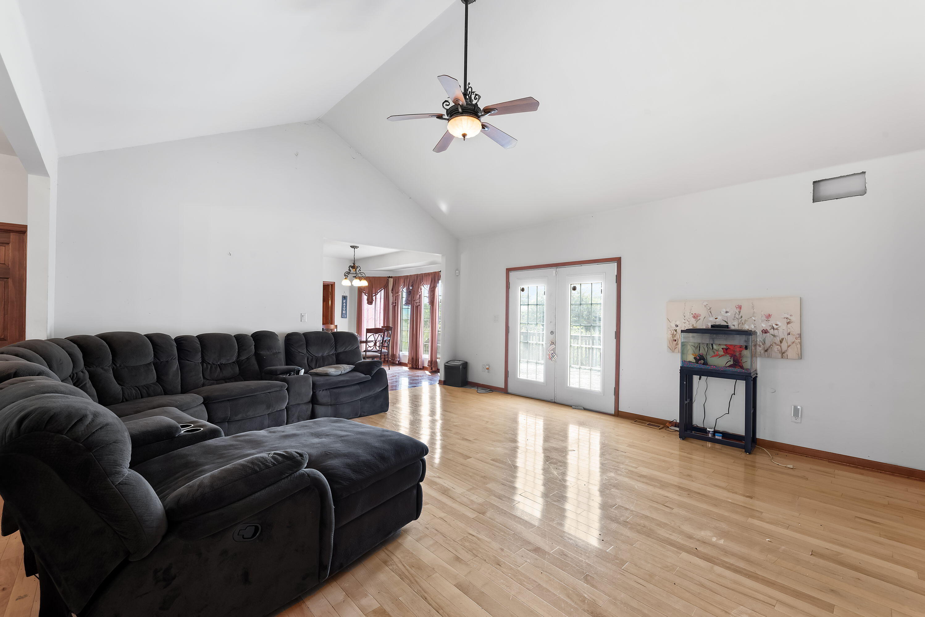 2166 Johnson Street Gary, IN 46407 - Photo 5 of 30 2996x2000