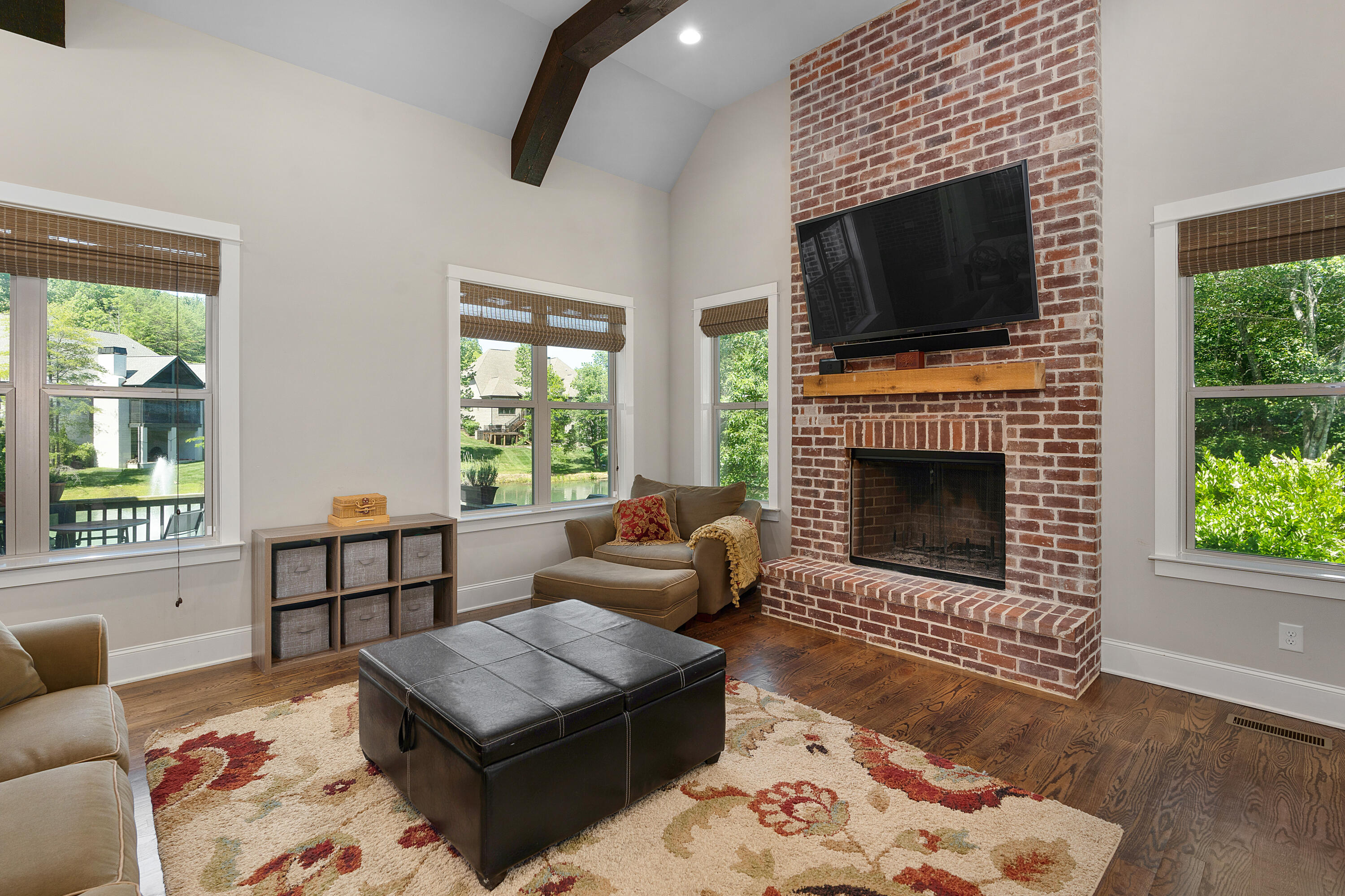 3 Ives Lake Road Signal Mountain, TN 37377 - Photo 24 of 78 48 - 3 Ives Lake Rd - Interiors