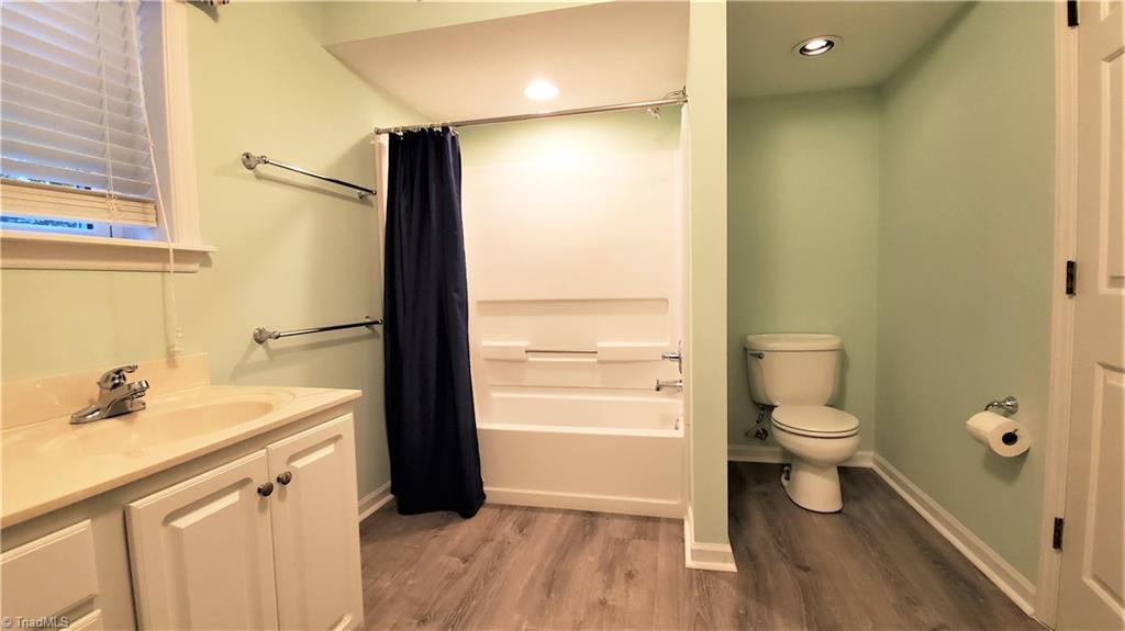 3358 Nottingham Road Winston-Salem, NC 27104 - Photo 24 of 29 Lower Level Bath 2