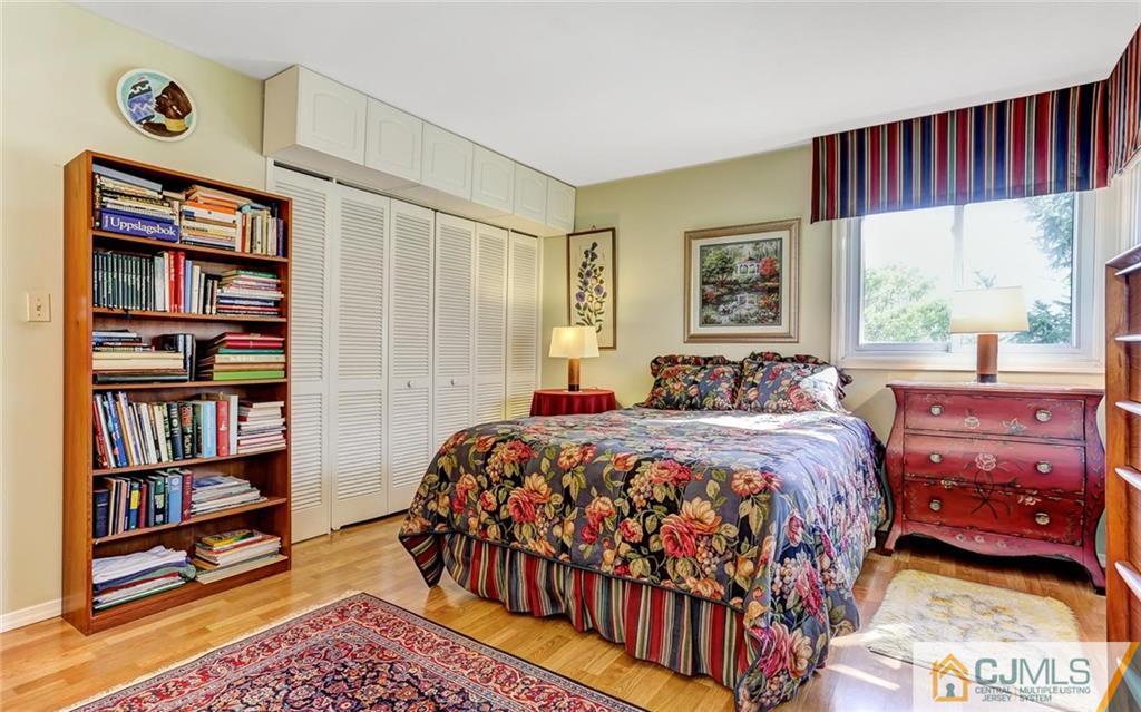 14 Wheeler Road Kendall Park, NJ 08824 - Photo 11 of 21 Gallery Image 11