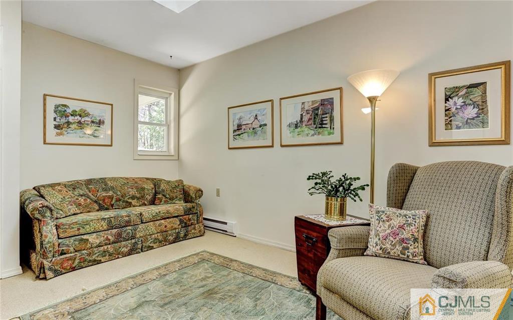 14 Wheeler Road Kendall Park, NJ 08824 - Photo 9 of 21 Gallery Image 9